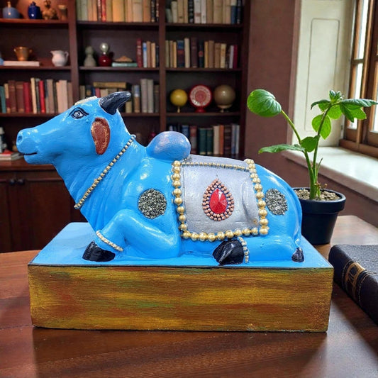 BLUNETRA Pyrite Engraved Nandi – Vastu Bull Idol for Wealth, Business Growth & Positive Energy | Premium Poly Resin Decorative Showpiece for Home, Office & Shop
